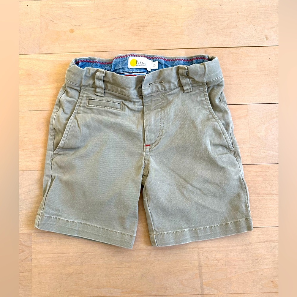 Mini Boden Boy Twill Chino Shorts